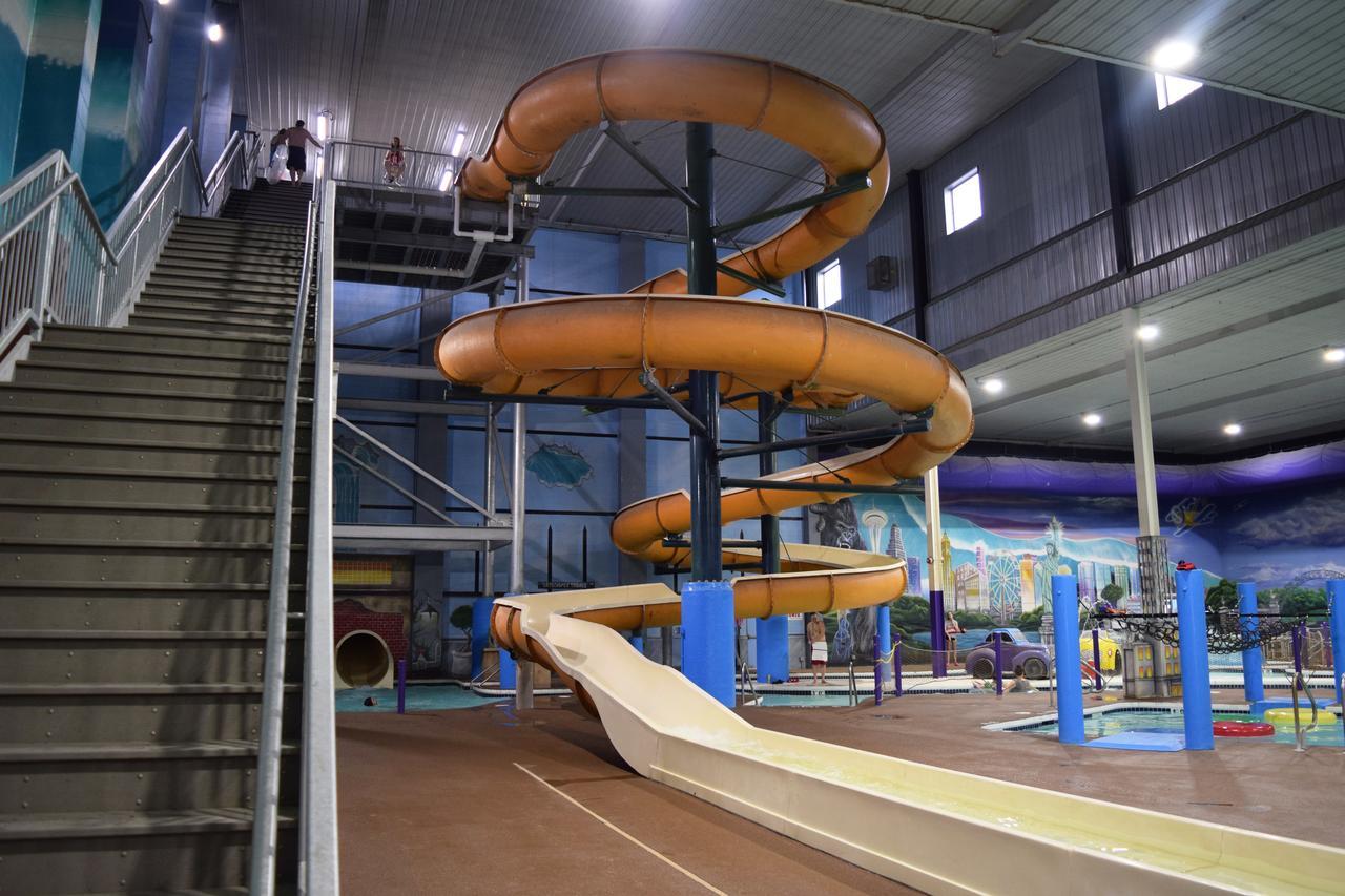 Metropolis Resort - О-Клэр Экстерьер фото